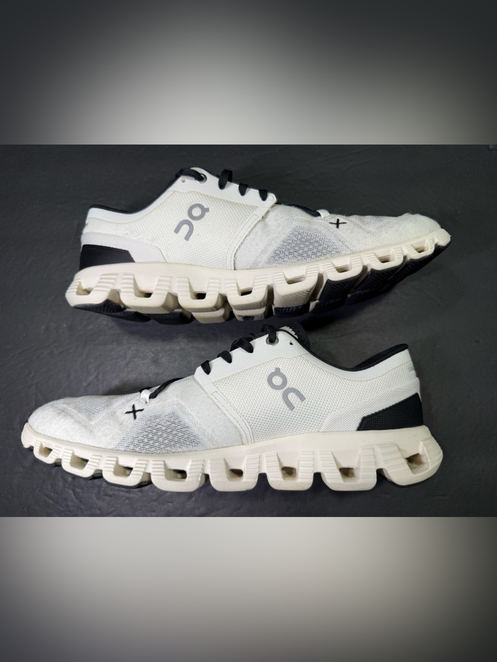 On Running Cloud X3 Women’s White Black Running Walking Sneakers Shoe Size-10